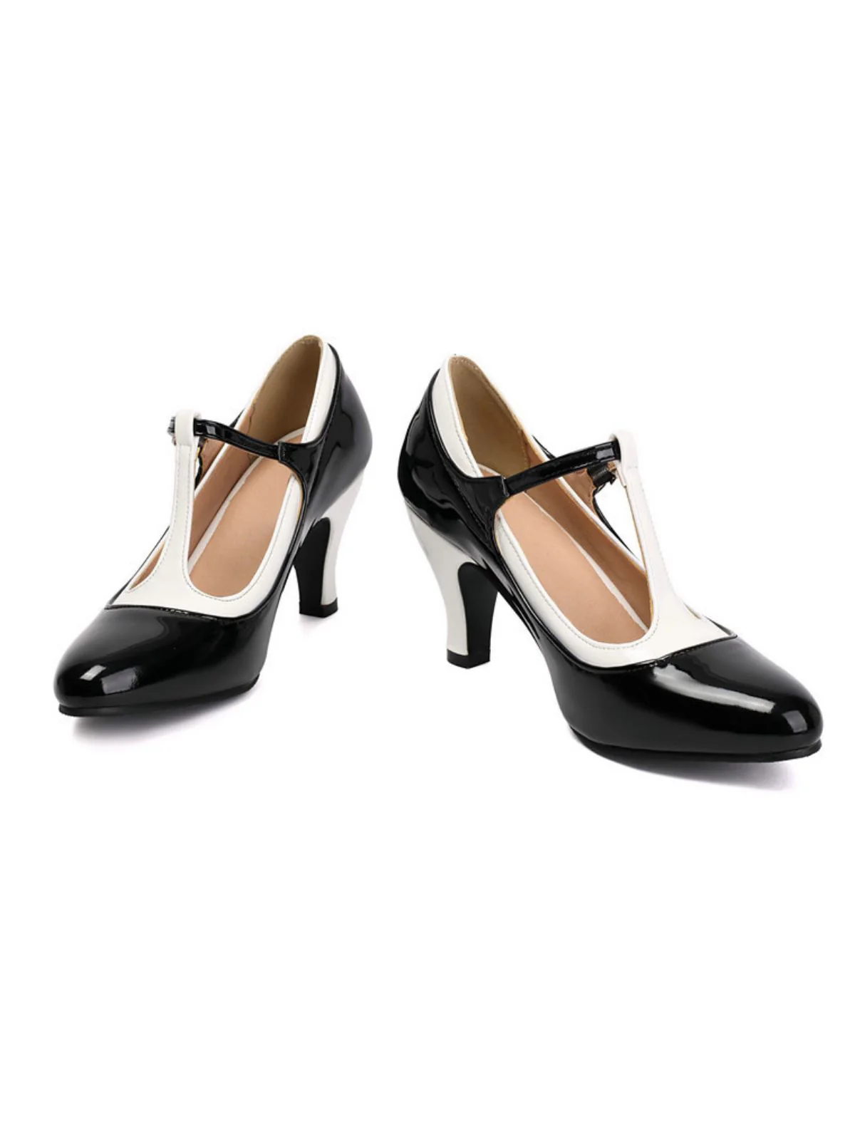 Vintage Patent Leather Pointed-Toe High Heels - Image 5
