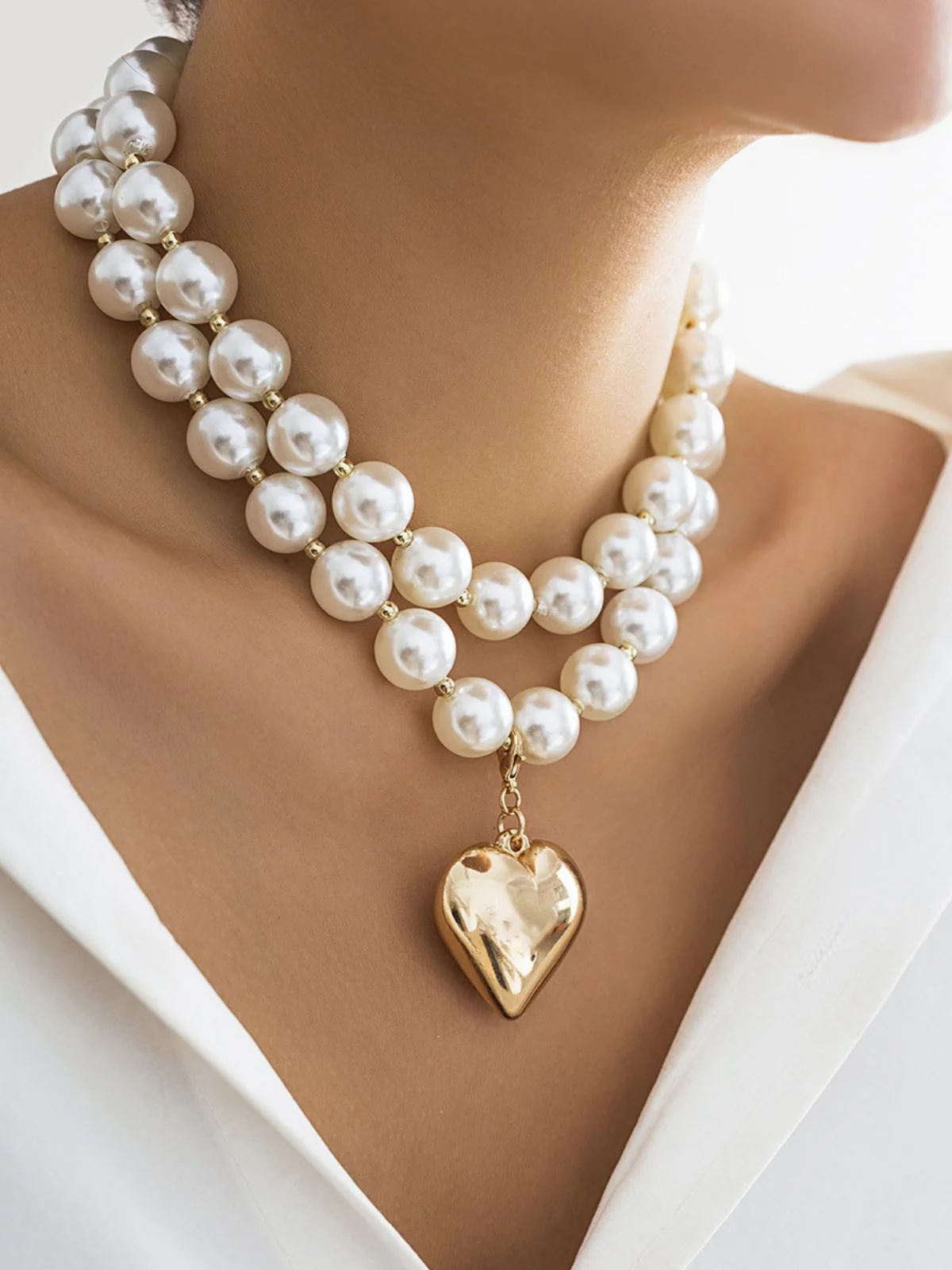 Vintage Pearl Heart Pendant Necklace - Image 3