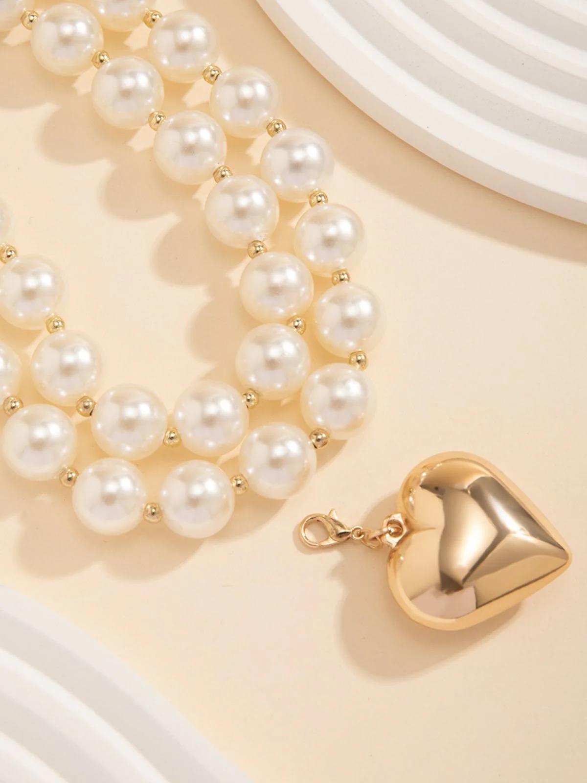 Vintage Pearl Heart Pendant Necklace - Image 6