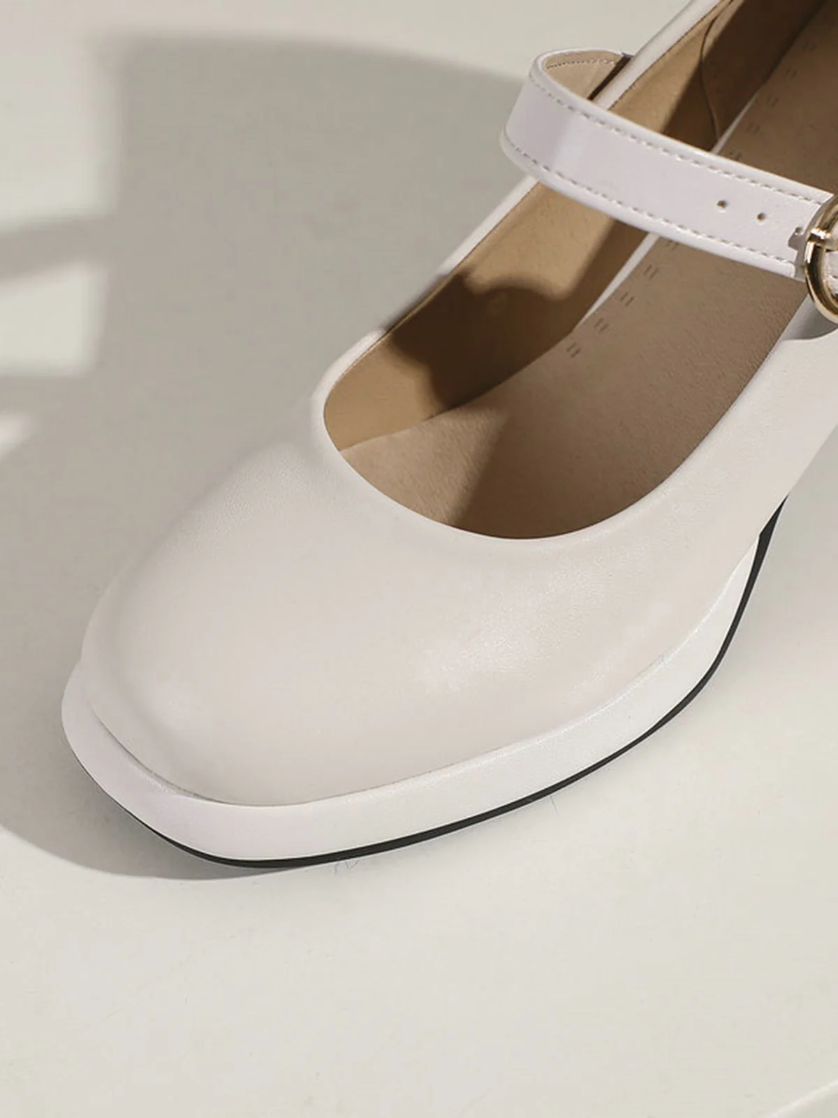 Vintage PU Round Toe Mary Janes Chunky Heels - Image 9