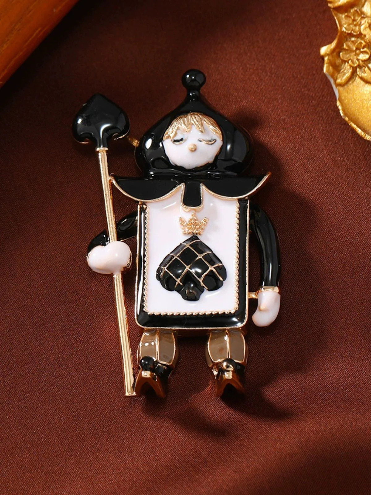 Vintage Red Heart Black Spade Soldier Christmas Brooch - Image 2