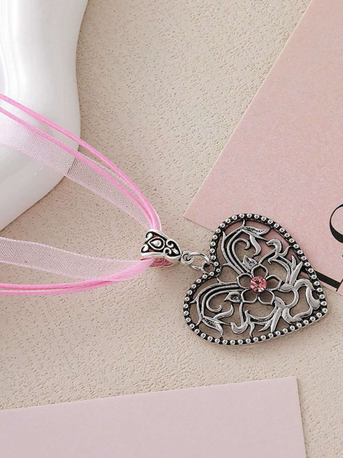 Vintage Ribbon Heart Flower Necklace - Image 3