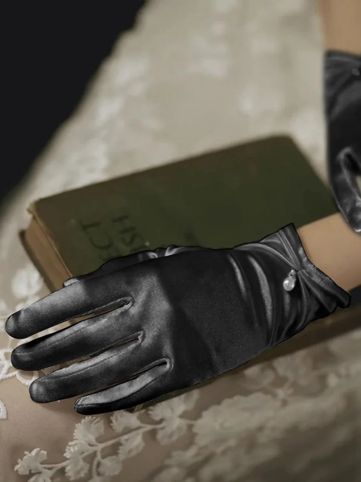 Vintage Solid Pearl Stretch Satin Short Gloves - Image 3