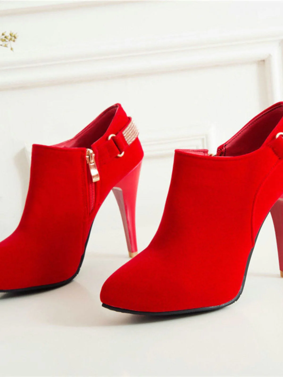 Vintage Solid Velvet Pointed Toe Stiletto Heels - Image 3