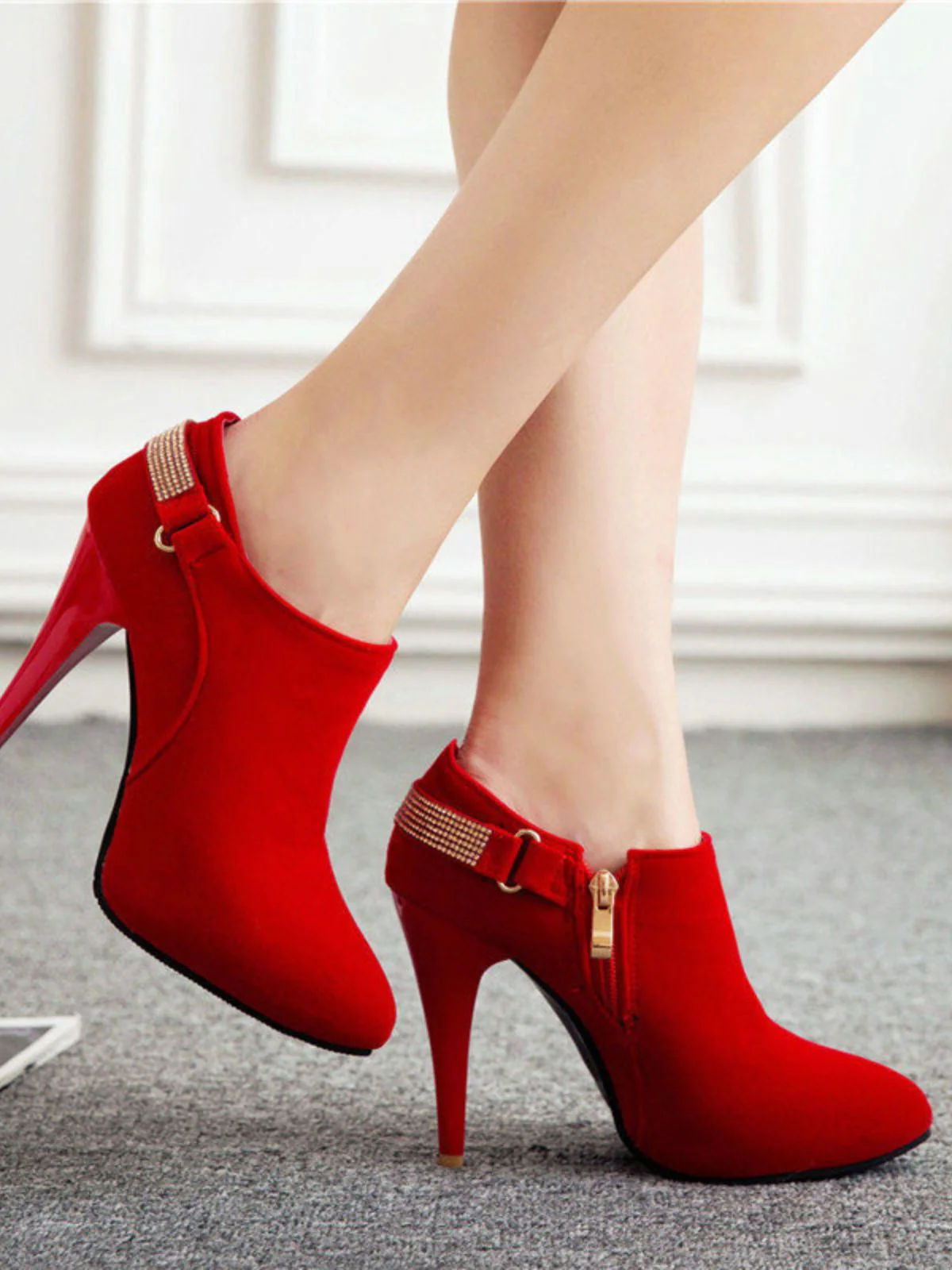 Vintage Solid Velvet Pointed Toe Stiletto Heels - Image 4