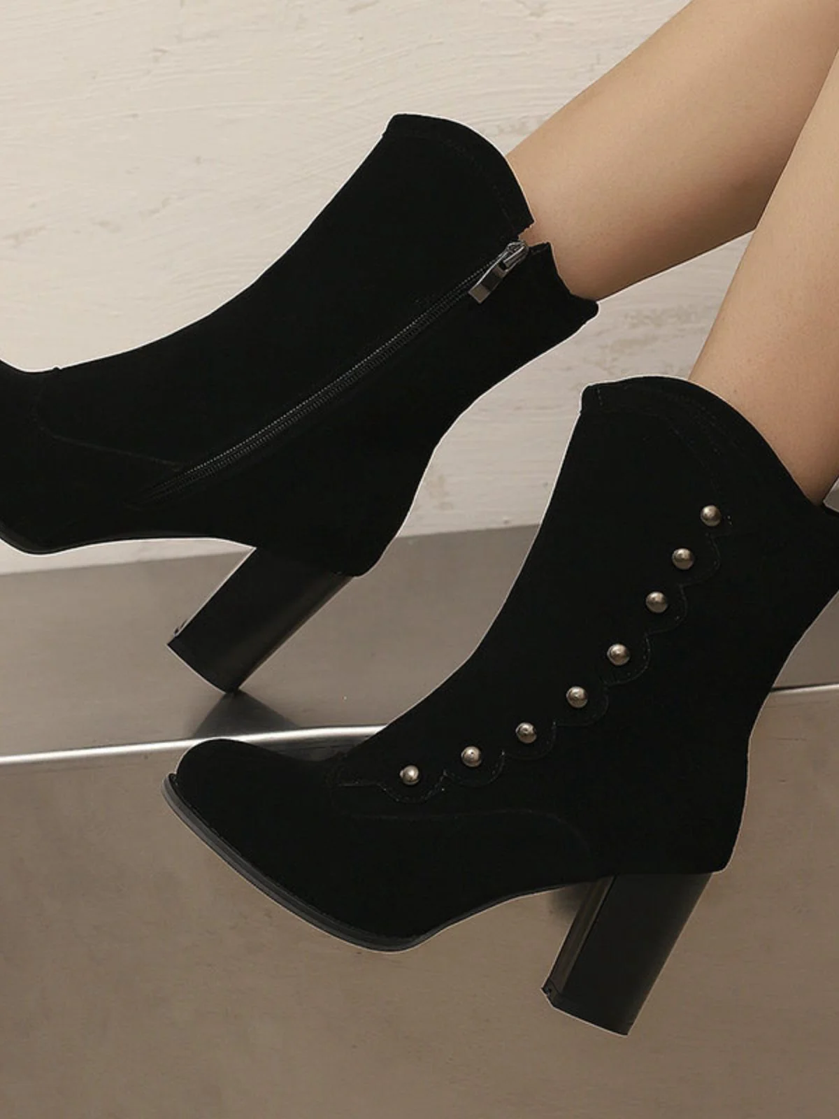 Vintage Suede Faux Fur Lining Studded Mid-Calf Boots - Image 2