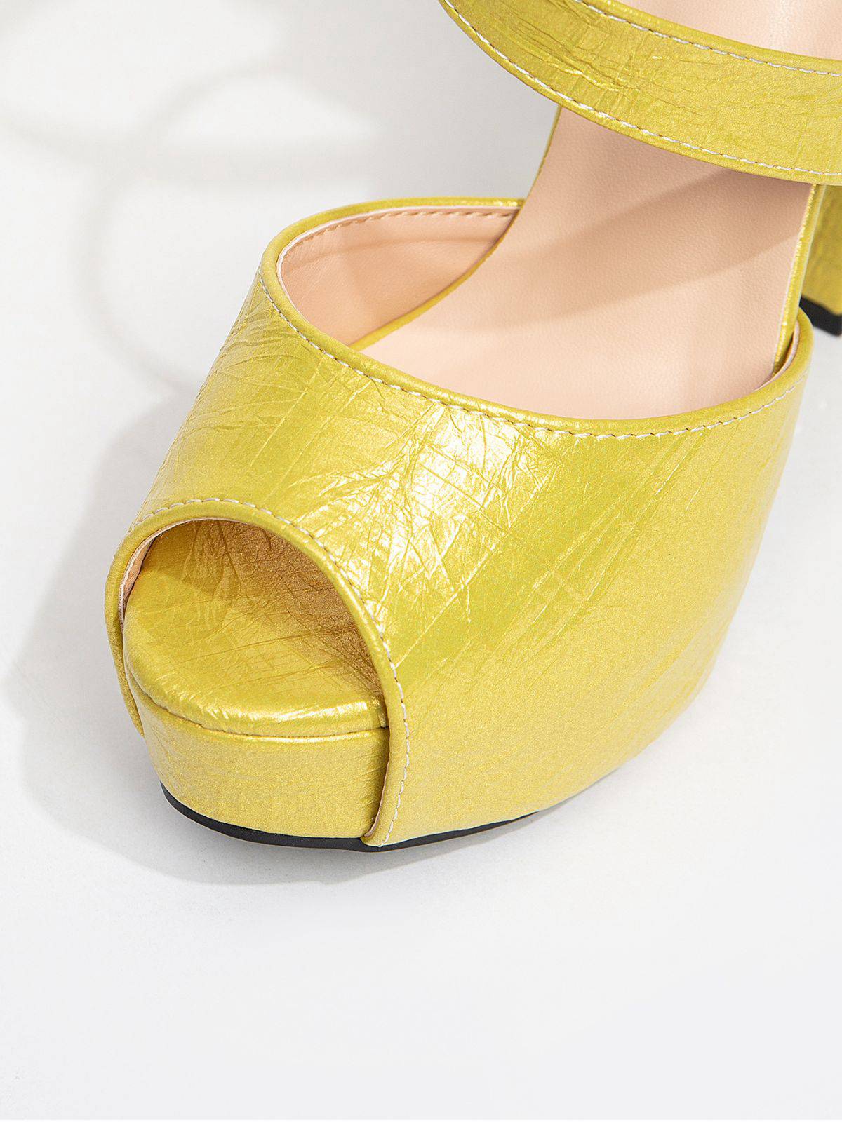 Vintage Valentine's Day PU Leather Chunky High Heels - Image 8