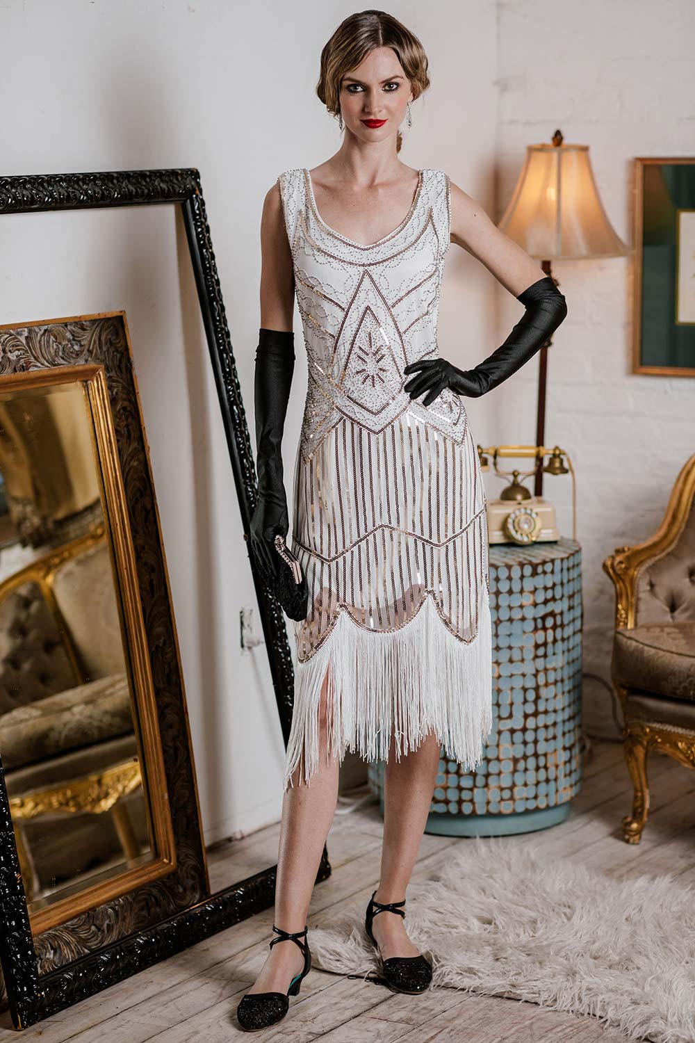 White 1920s Fringed Flapper Dress - Image 2