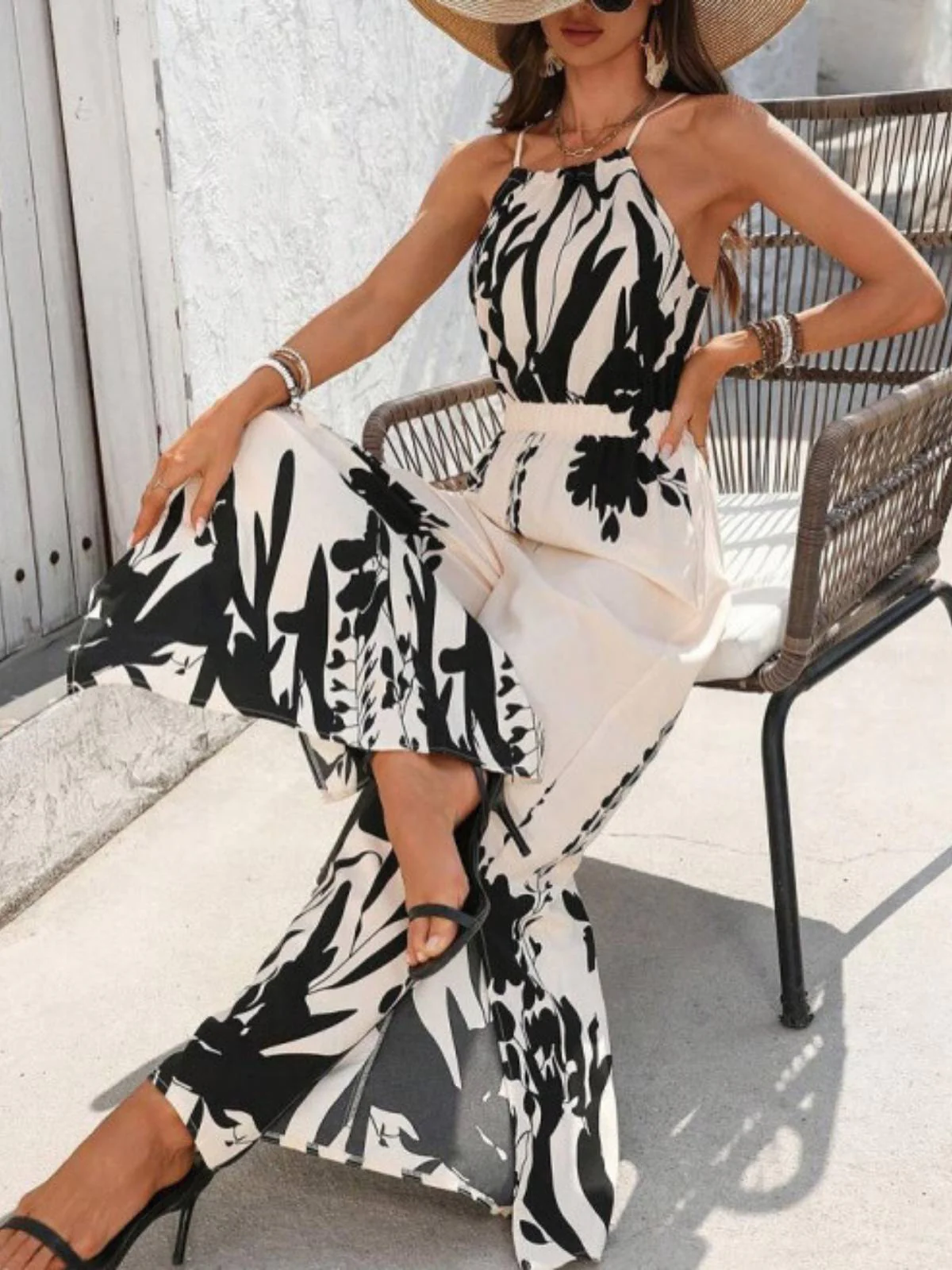White 1930s Silhouette Plants Spaghetti Straps Jumpsuit - Image 5