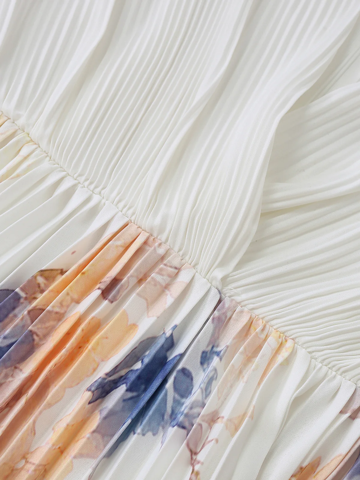 White 1930s Watercolor Floral Deep V Pleated Dress - Image 6