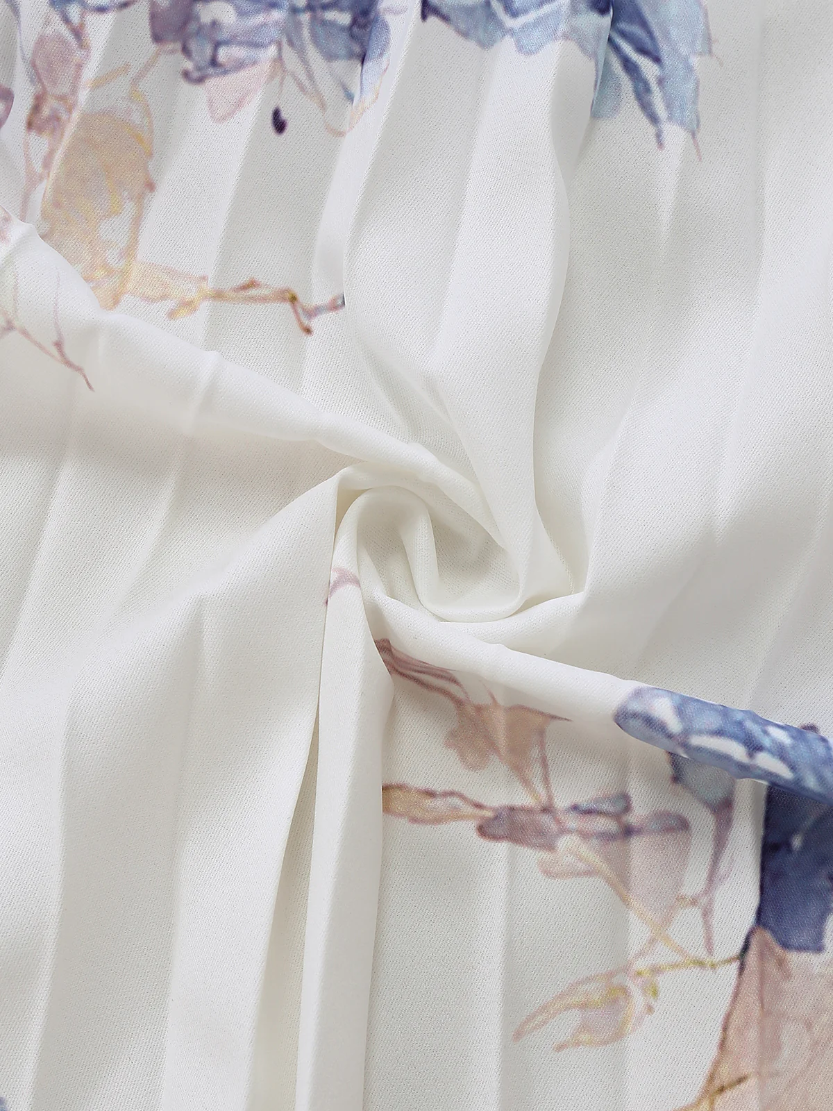 White 1930s Watercolor Floral Deep V Pleated Dress - Image 7