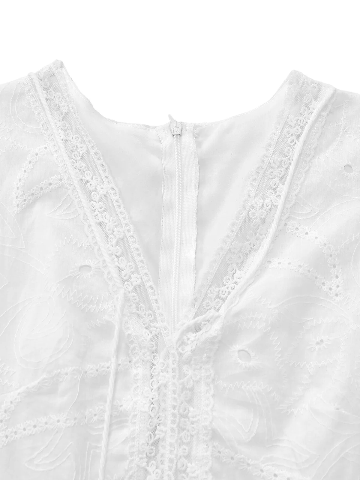 White 1940s Hollow Tassel Embroidered Cover-Up Dress - Image 4
