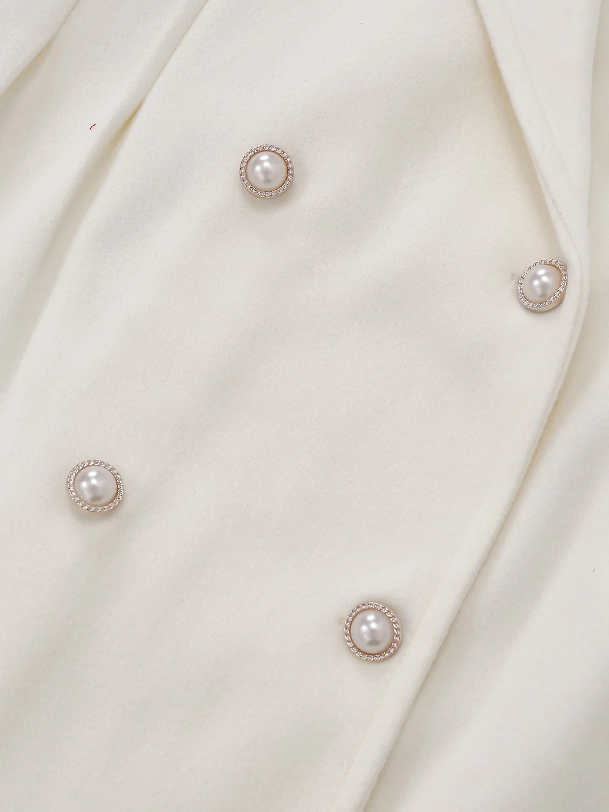 White 1940s Pearl Button Faux-Wool Coat - Image 5