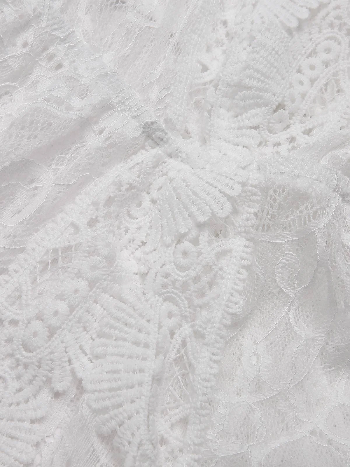 White 1940s Solid Lace Beach Cover Up - Image 3