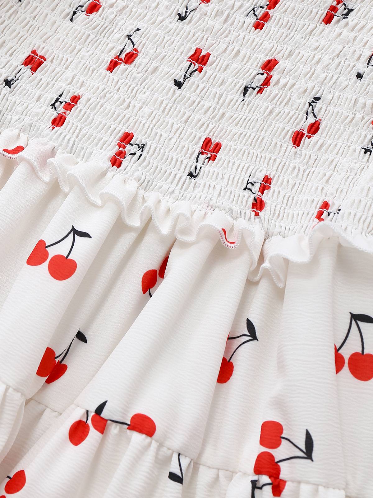 White 1950s Cherry Puff Sleeve Smocked Dress - Image 5