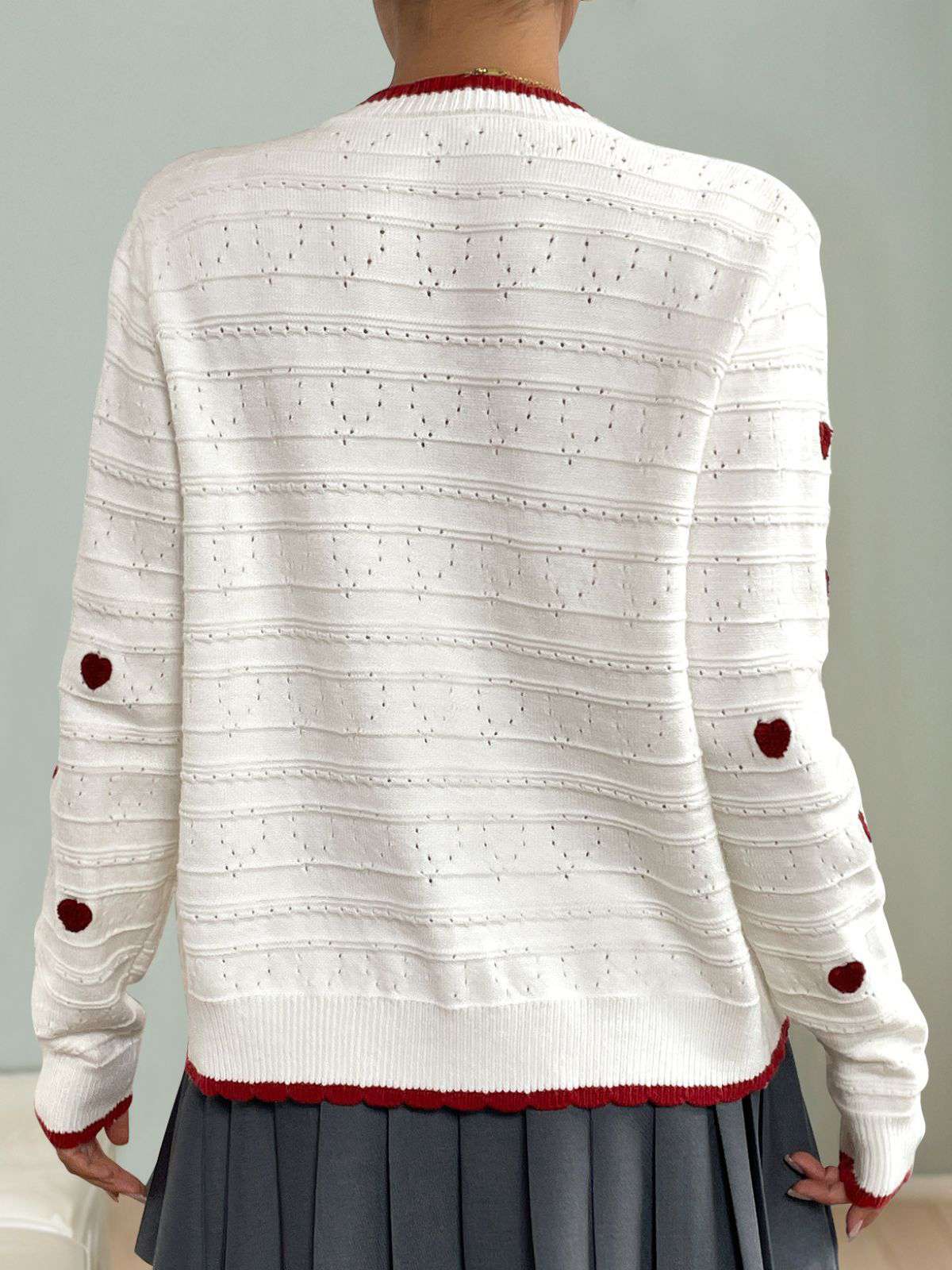 White 1950s Heart Contrast Knitted Cardigan - Image 4