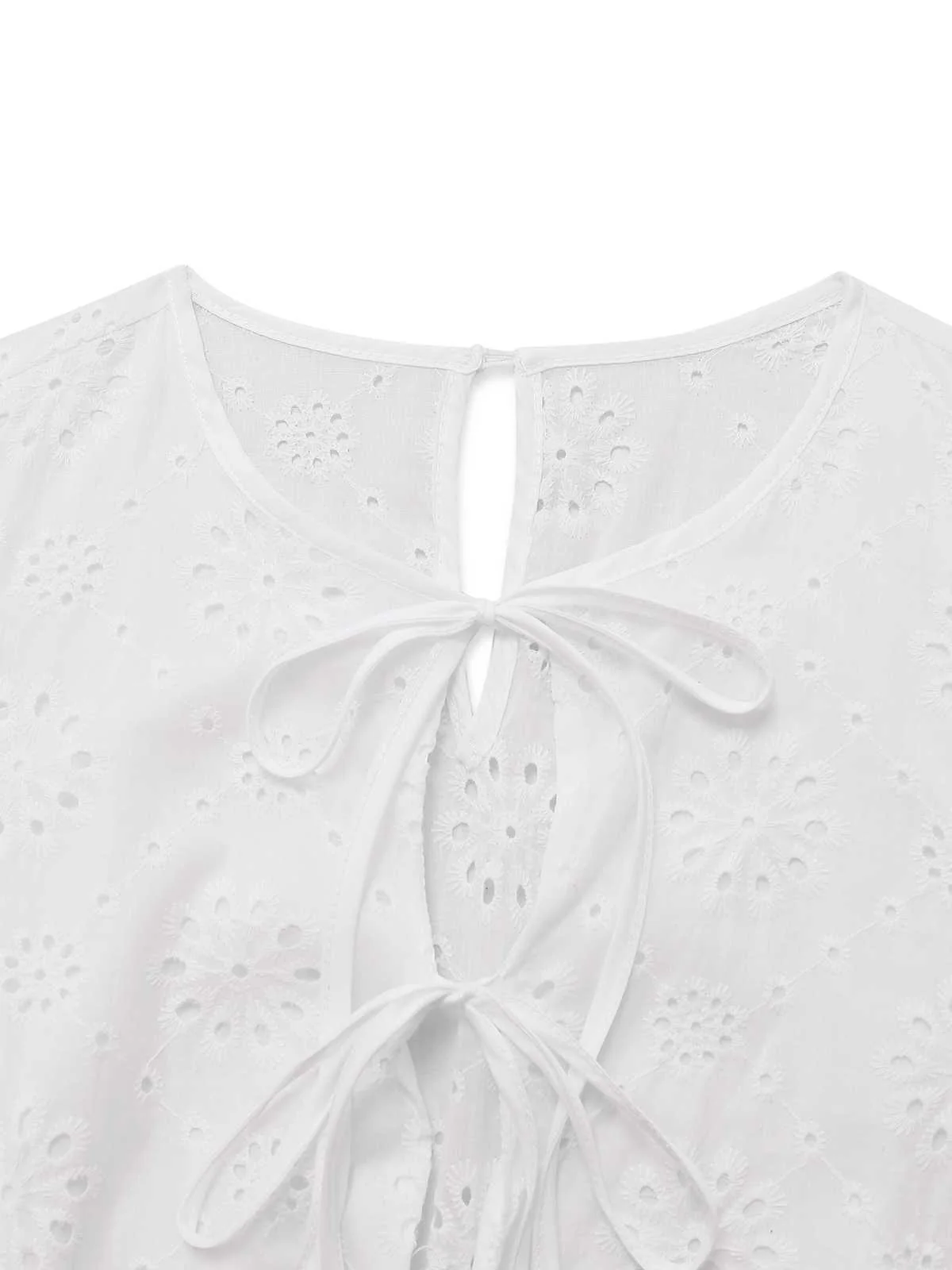 White 1950s Pure Cotton Eyelet Puff Sleeve Top - Image 4