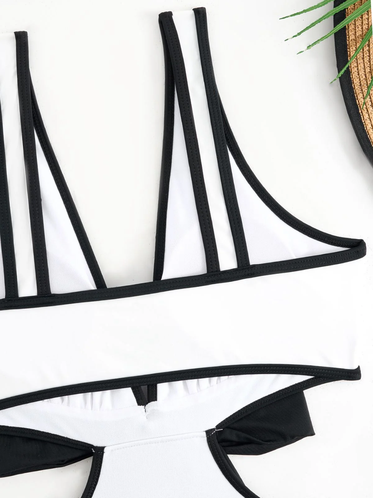White 1950s Waist Hollow Binding Bow Swimsuit - Image 3