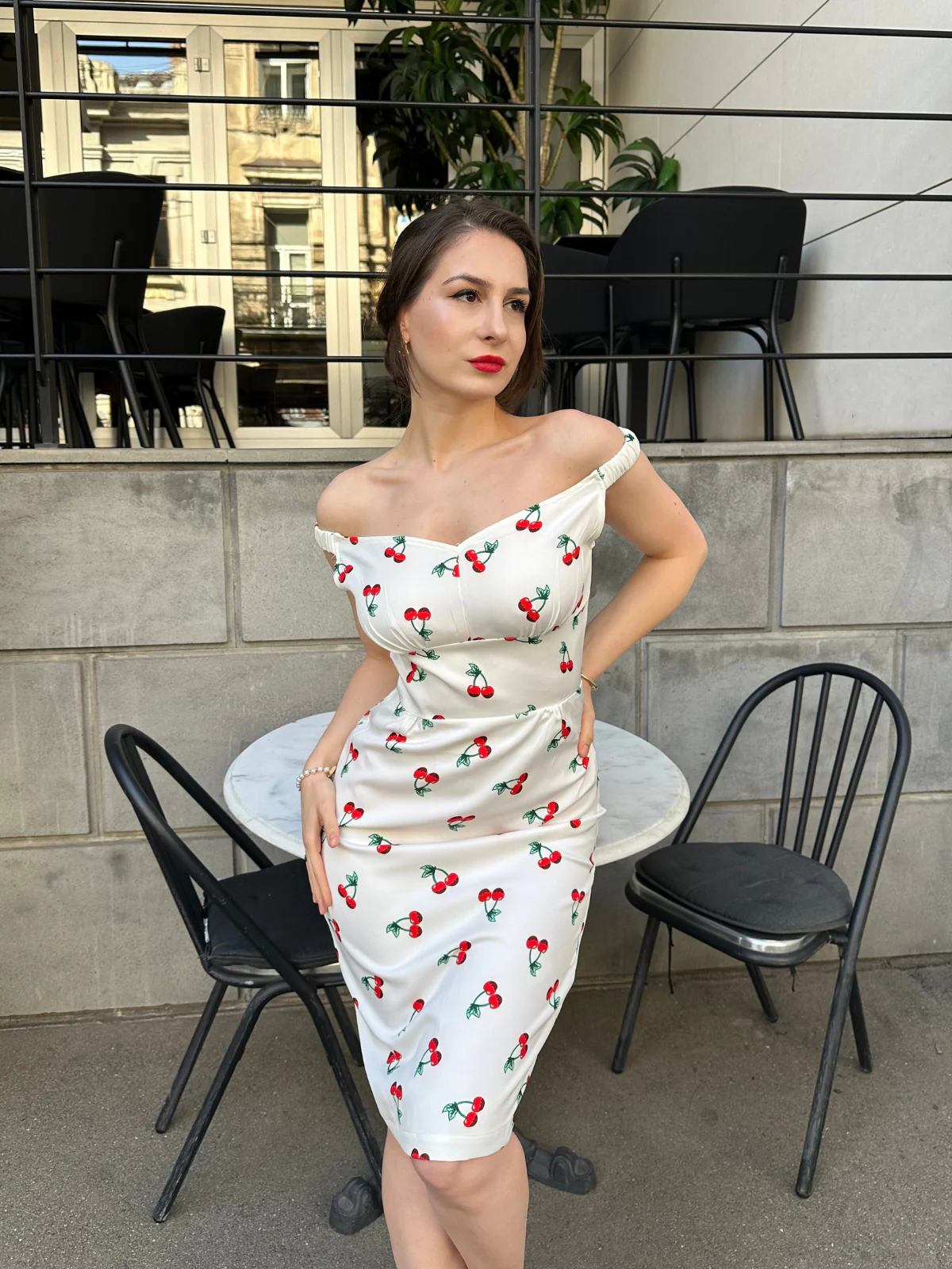 White 1960s Cherry Off-Shoulder Pencil Dress - Image 3