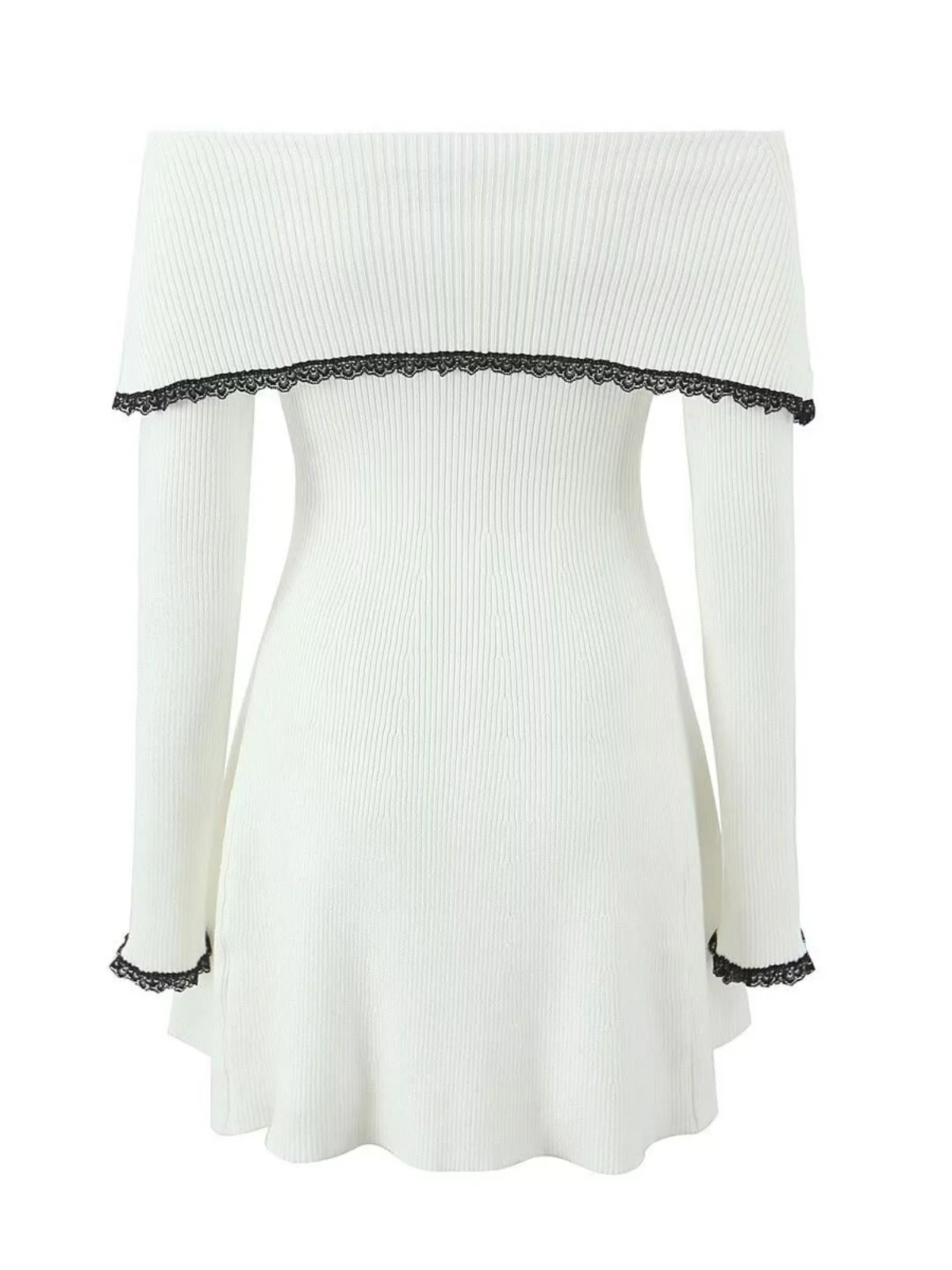 White 1970s Off-Shoulder Lace Knitted Dress - Image 3