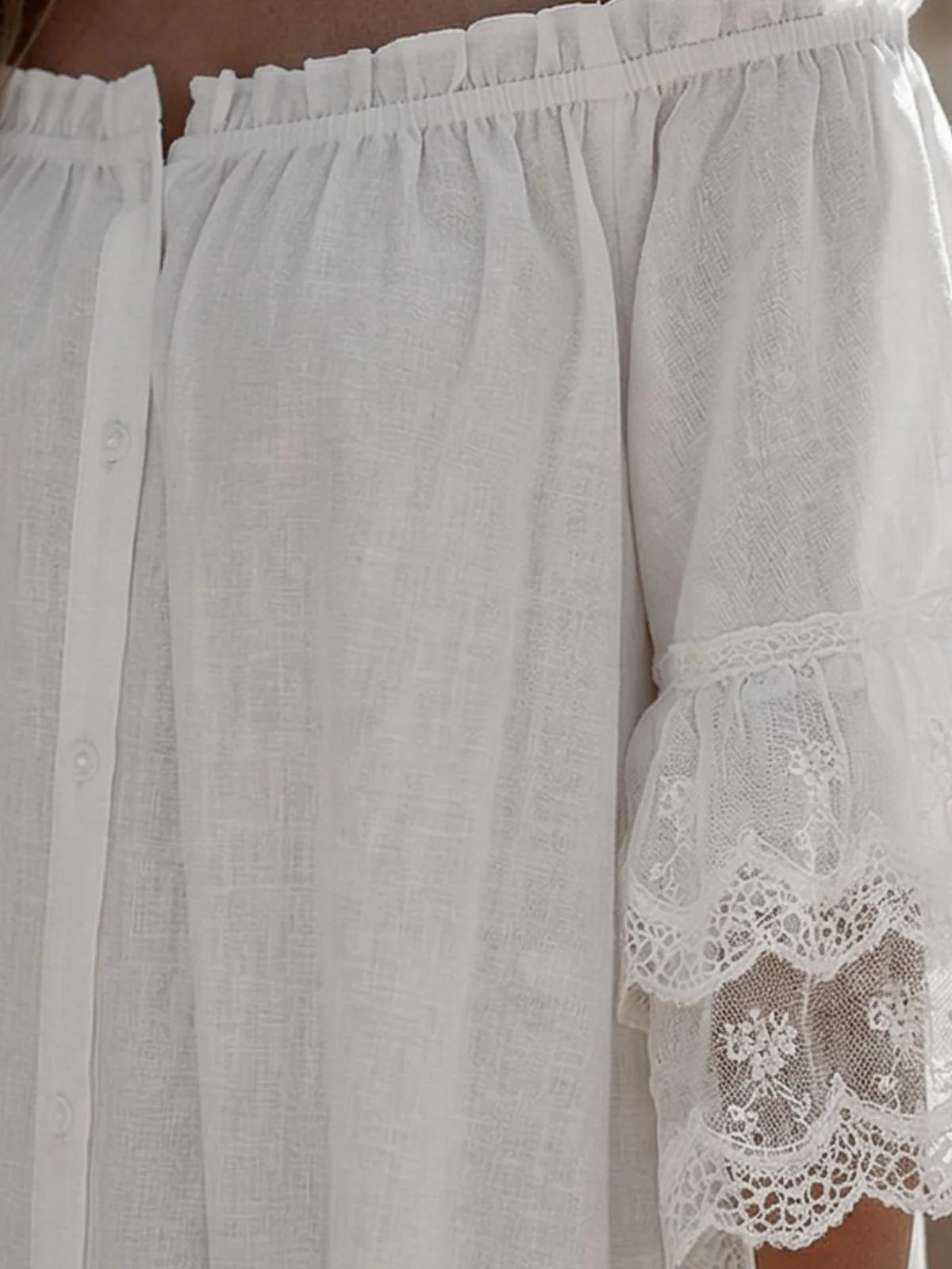 White 1970s Off-Shoulder Lace Tiered  Boho Dress - Image 4