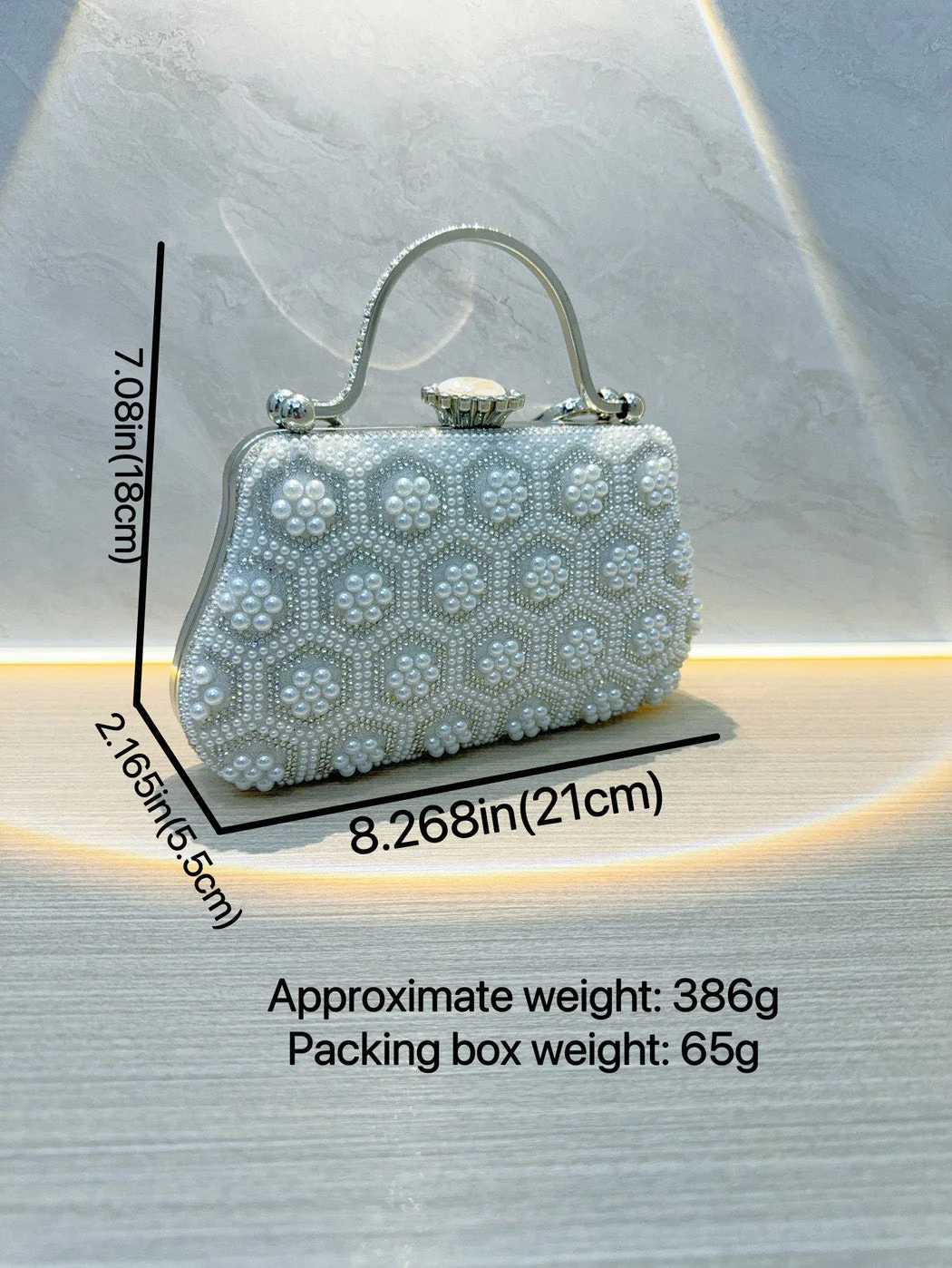 White 1970s Vintage Pearl Clutch Bags - Image 3