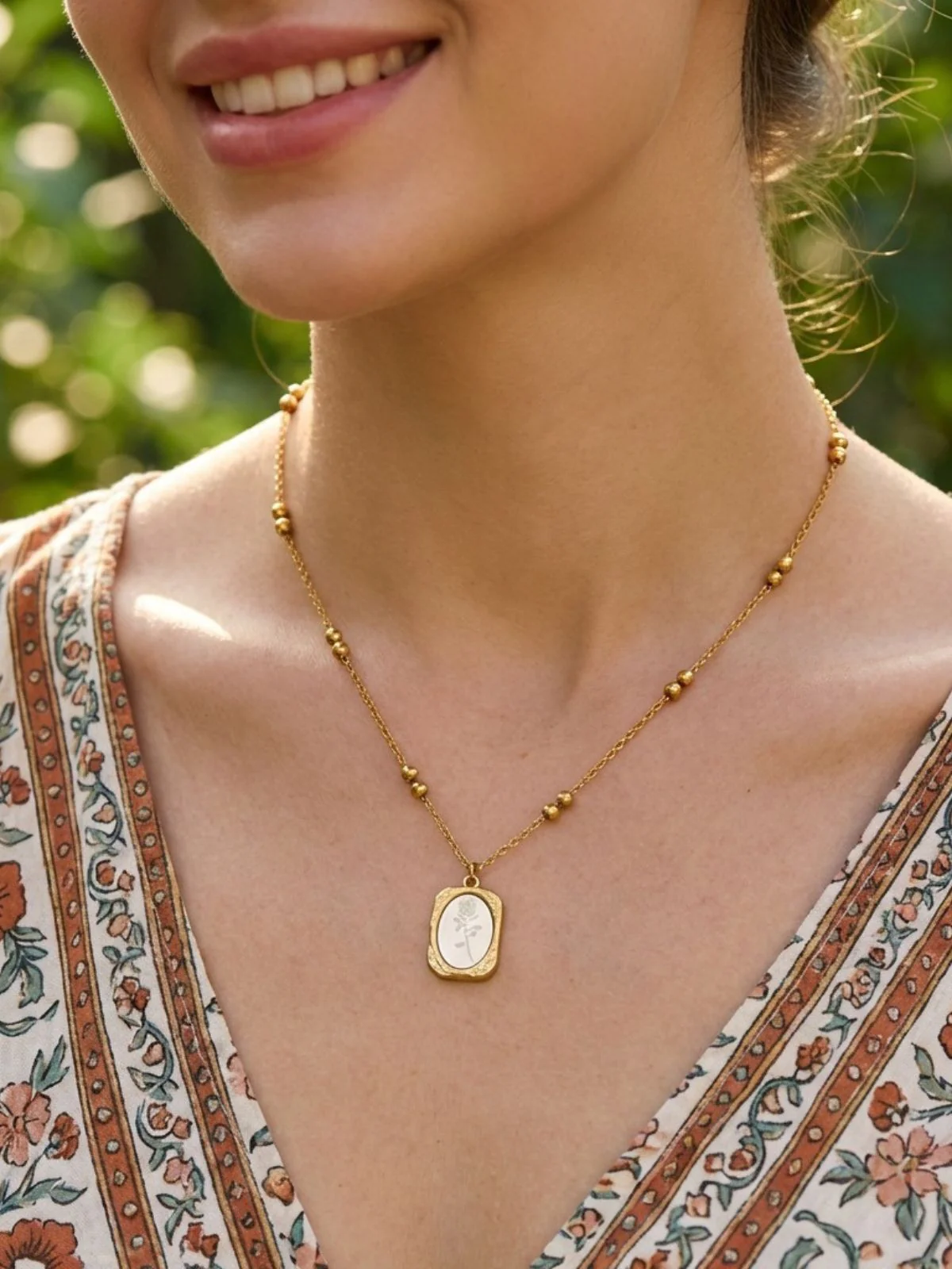 White Beading Chain Rose Flower Pendant Necklace - Image 2