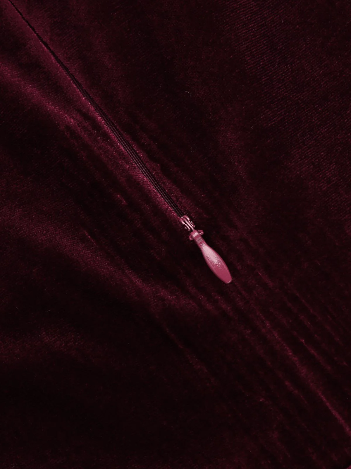 Wine Red 1960s Velvet Bodycon Dress - Image 9
