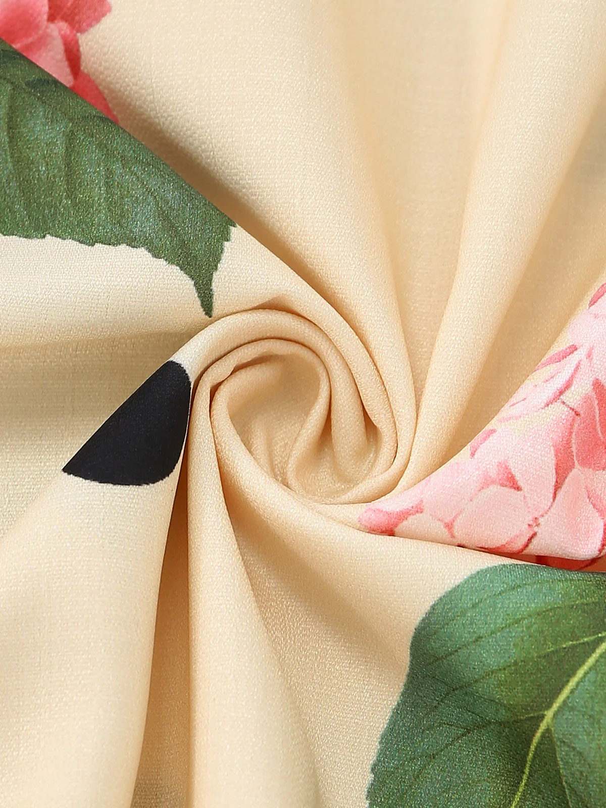 Yellow 1940s Floral V-Neck Long Dress - Image 5
